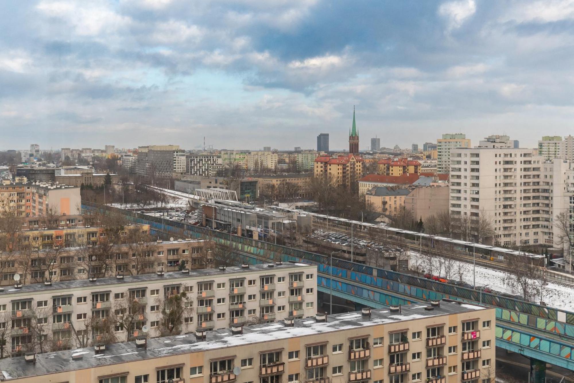 Apartamenty Wola Tower Warsaw Exterior photo